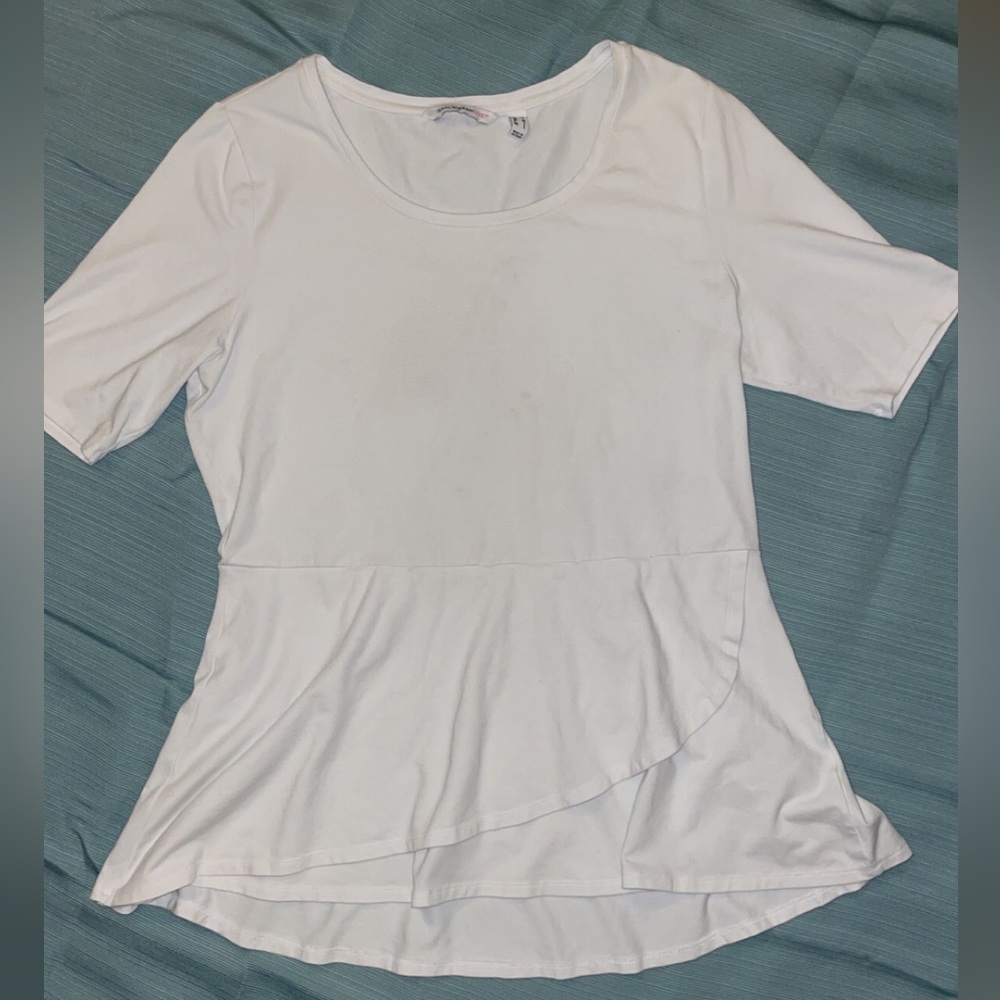 Size Medium women’s shirt